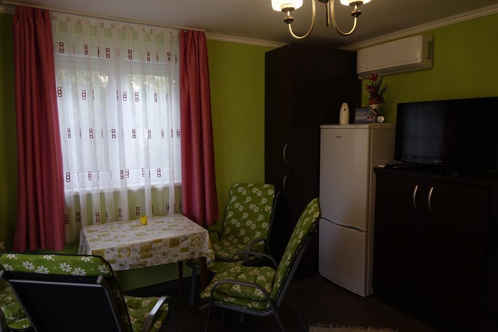 Mesteri Apartman Экстерьер фото